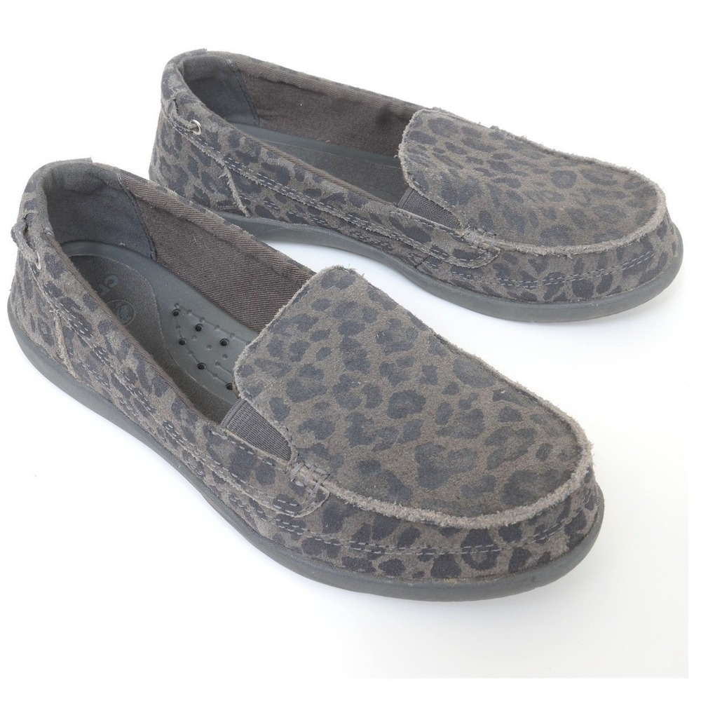 Crocs Walu II Women's 8 Leopard Print Leather Loafers Slip On Comfort Shoes